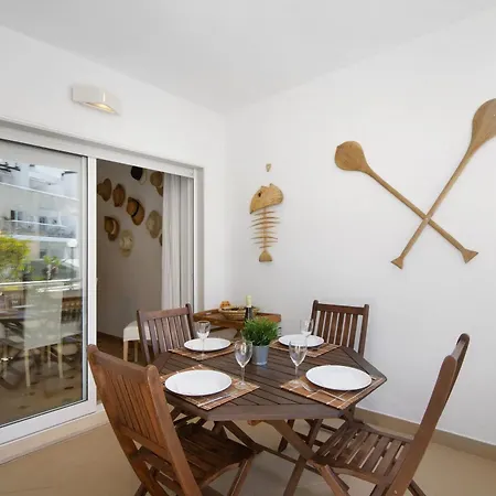 Mare Cheia Apartamento